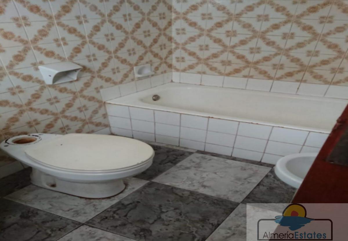 For sale of house in Cantoria