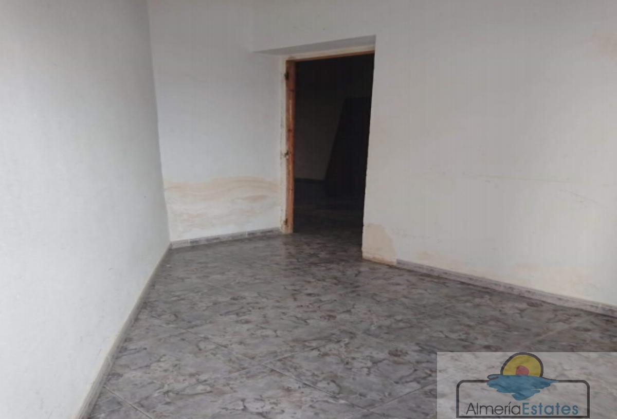 For sale of house in Cantoria