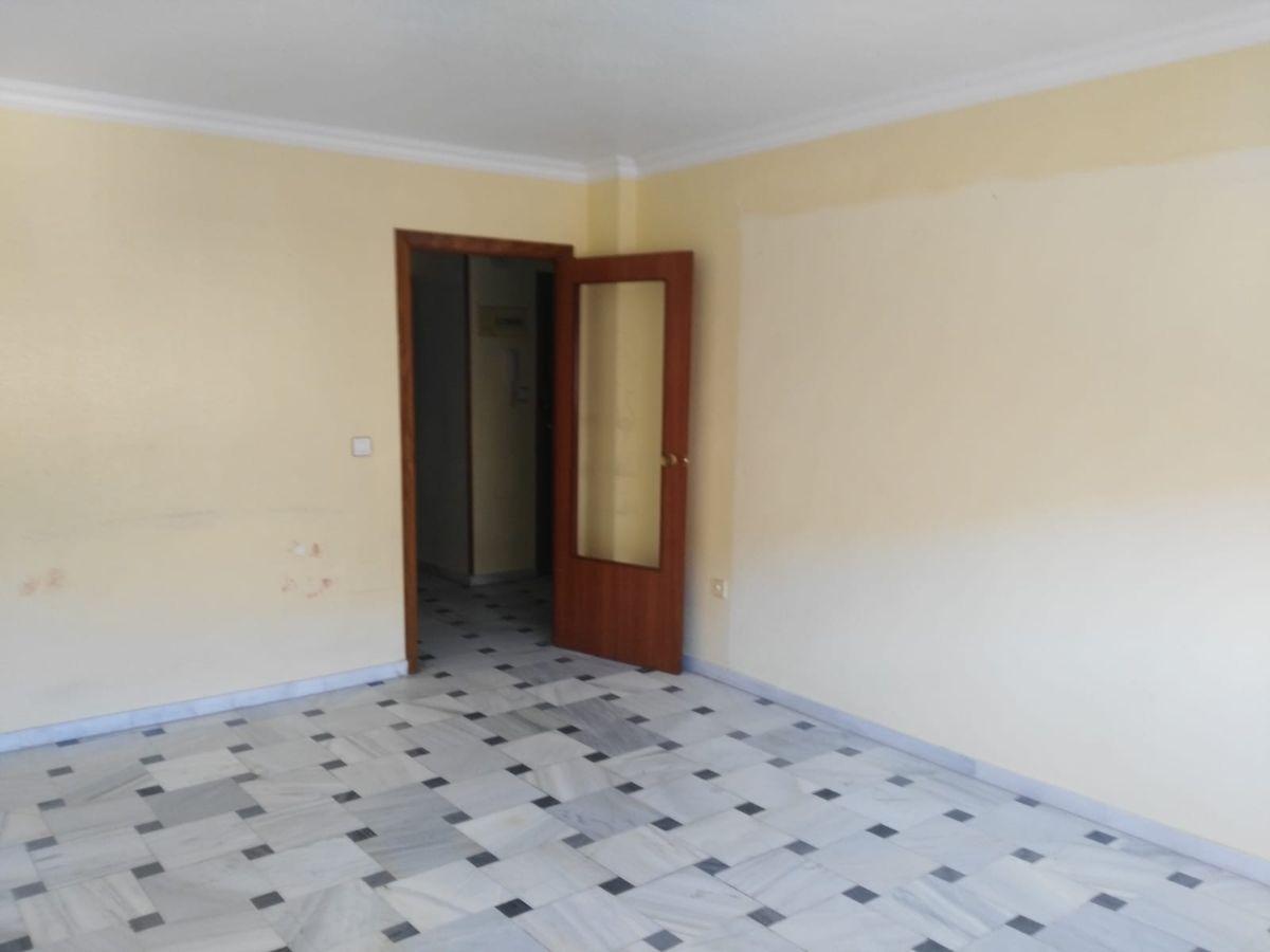 For sale of flat in Macael