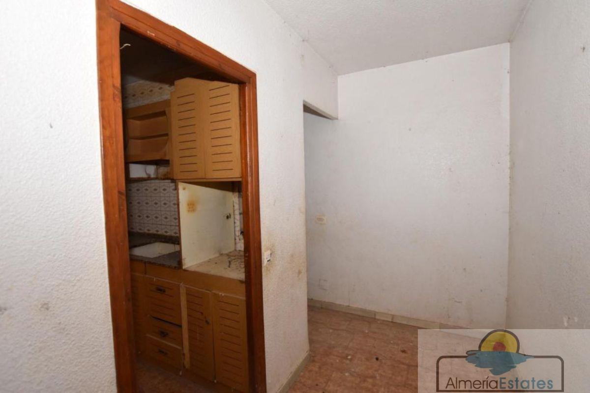 For sale of flat in Macael