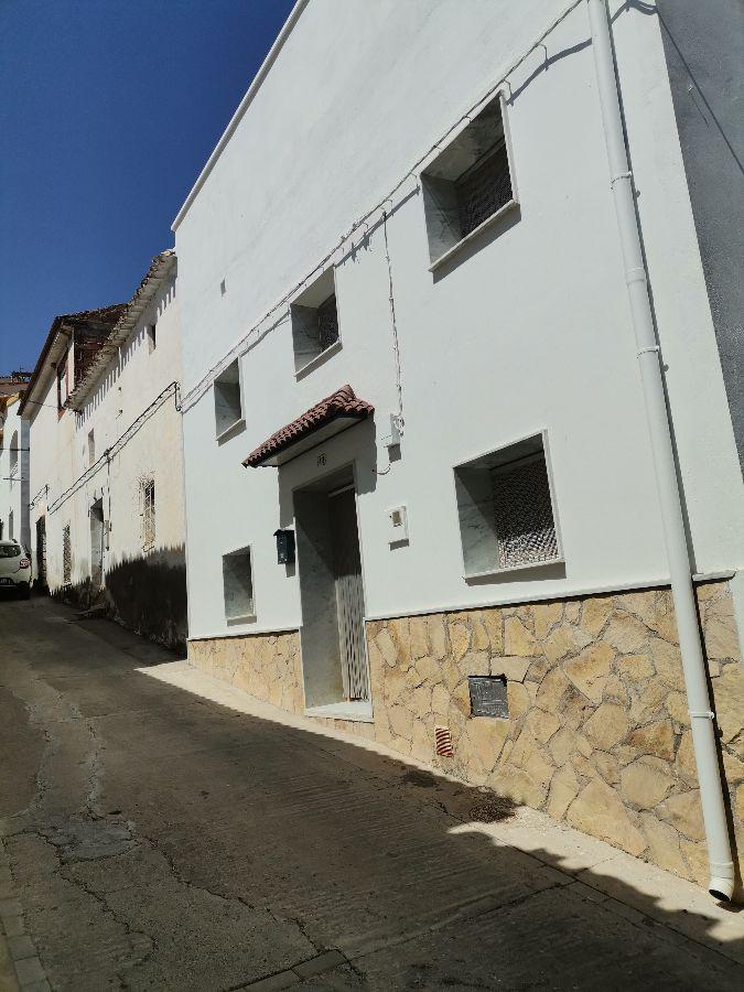 Venta de casa en Líjar