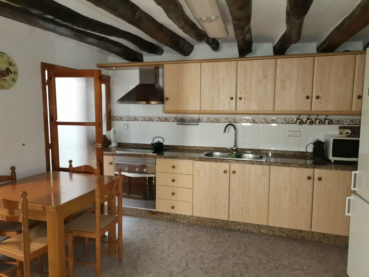 Venta de casa en Líjar