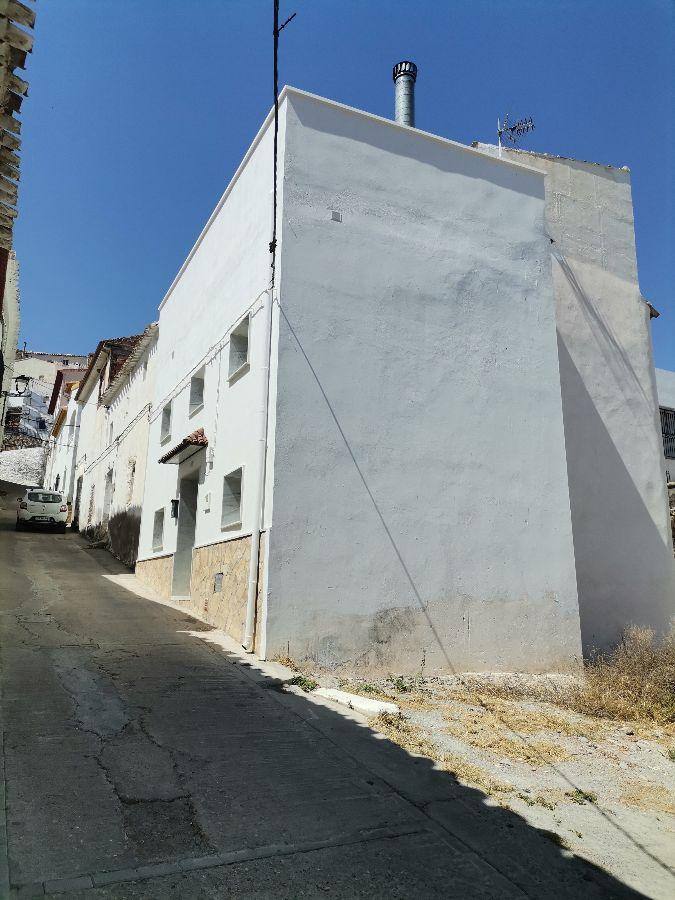 Venta de casa en Líjar