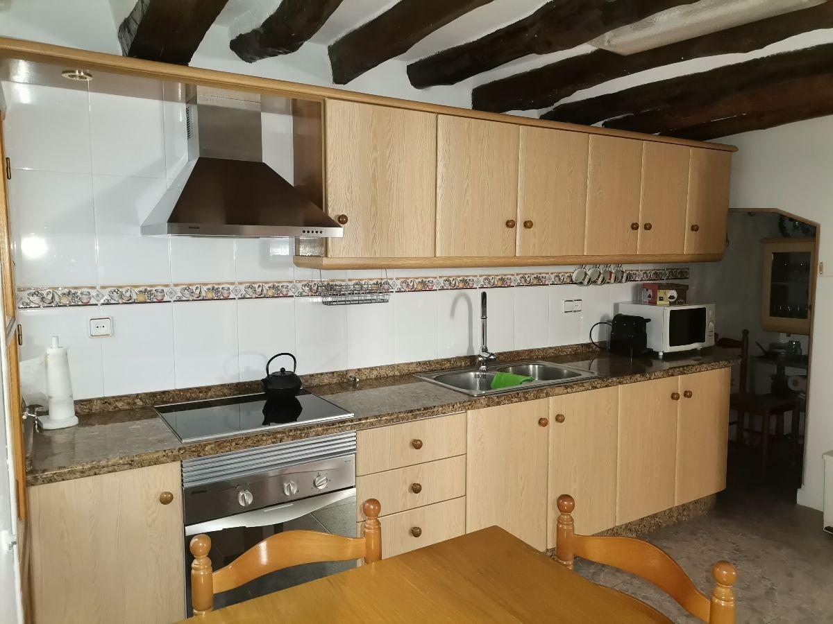 Venta de casa en Líjar