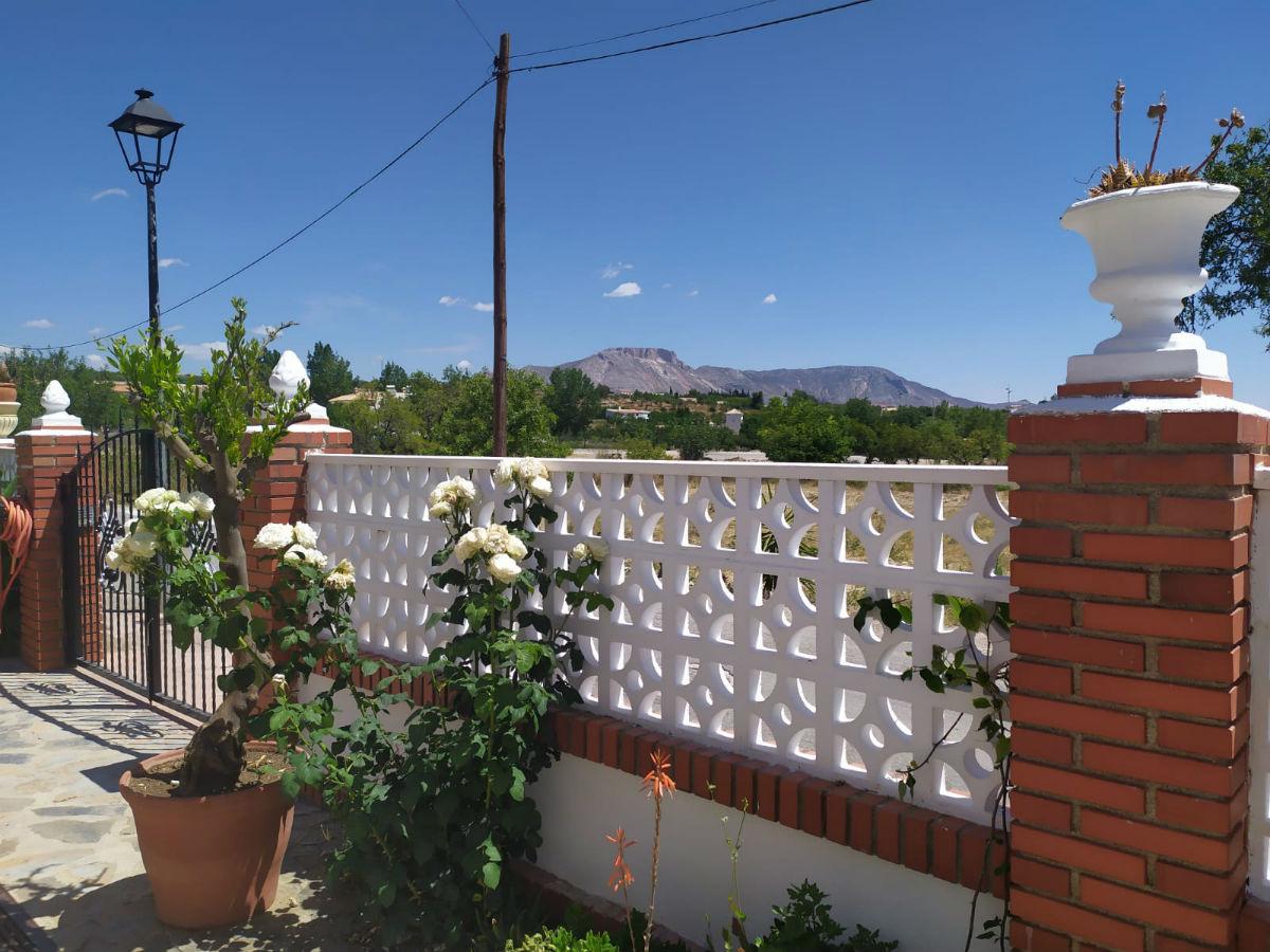 For sale of house in Vélez-Rubio