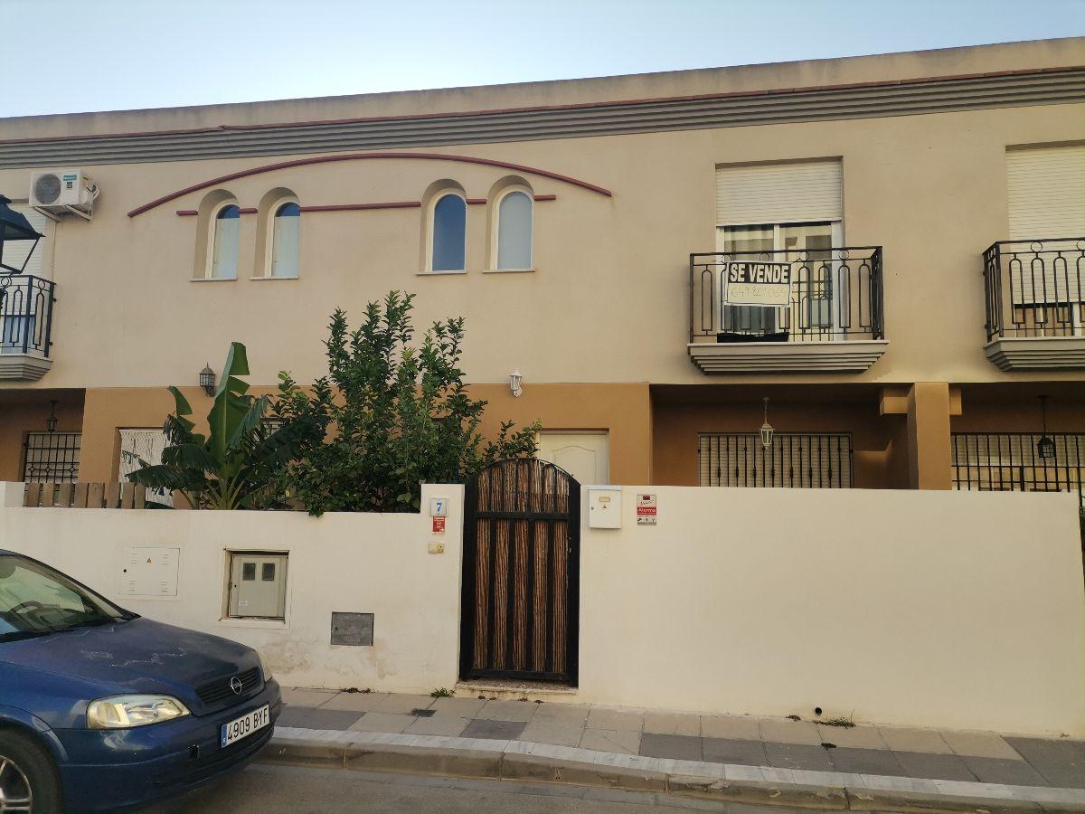 For sale of house in Fines