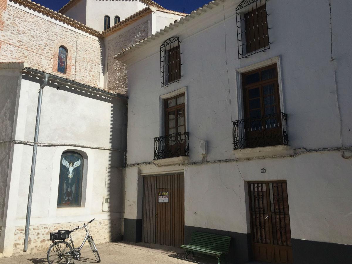 For sale of house in Chirivel