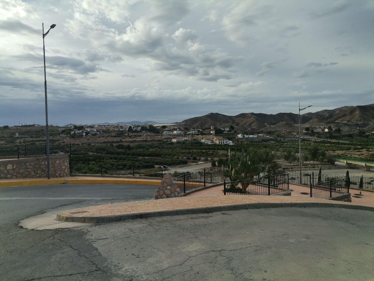 Venta de terreno en Arboleas