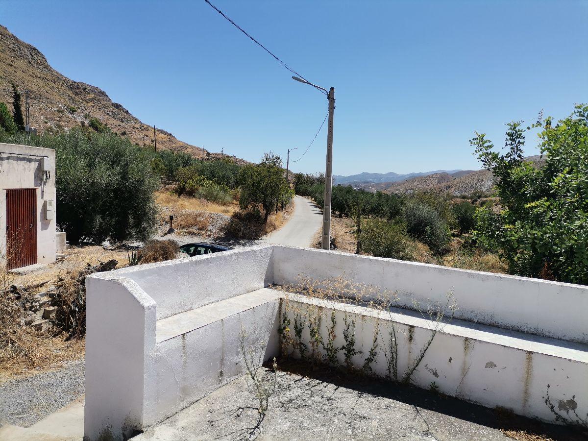 For sale of house in Lubrín