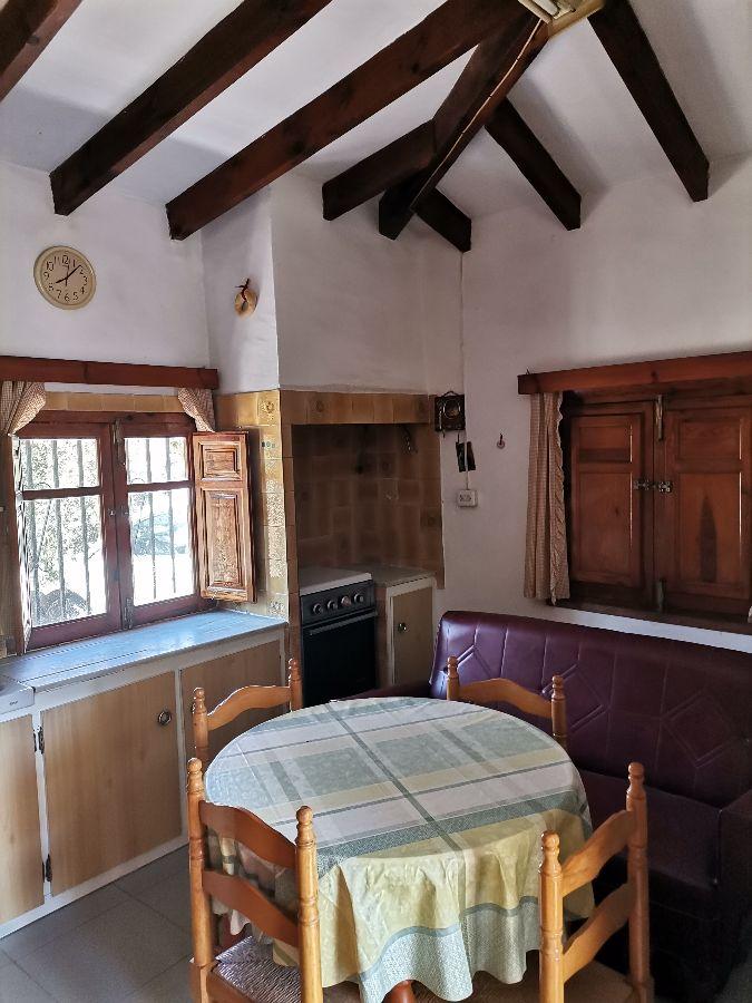 For sale of house in Lubrín