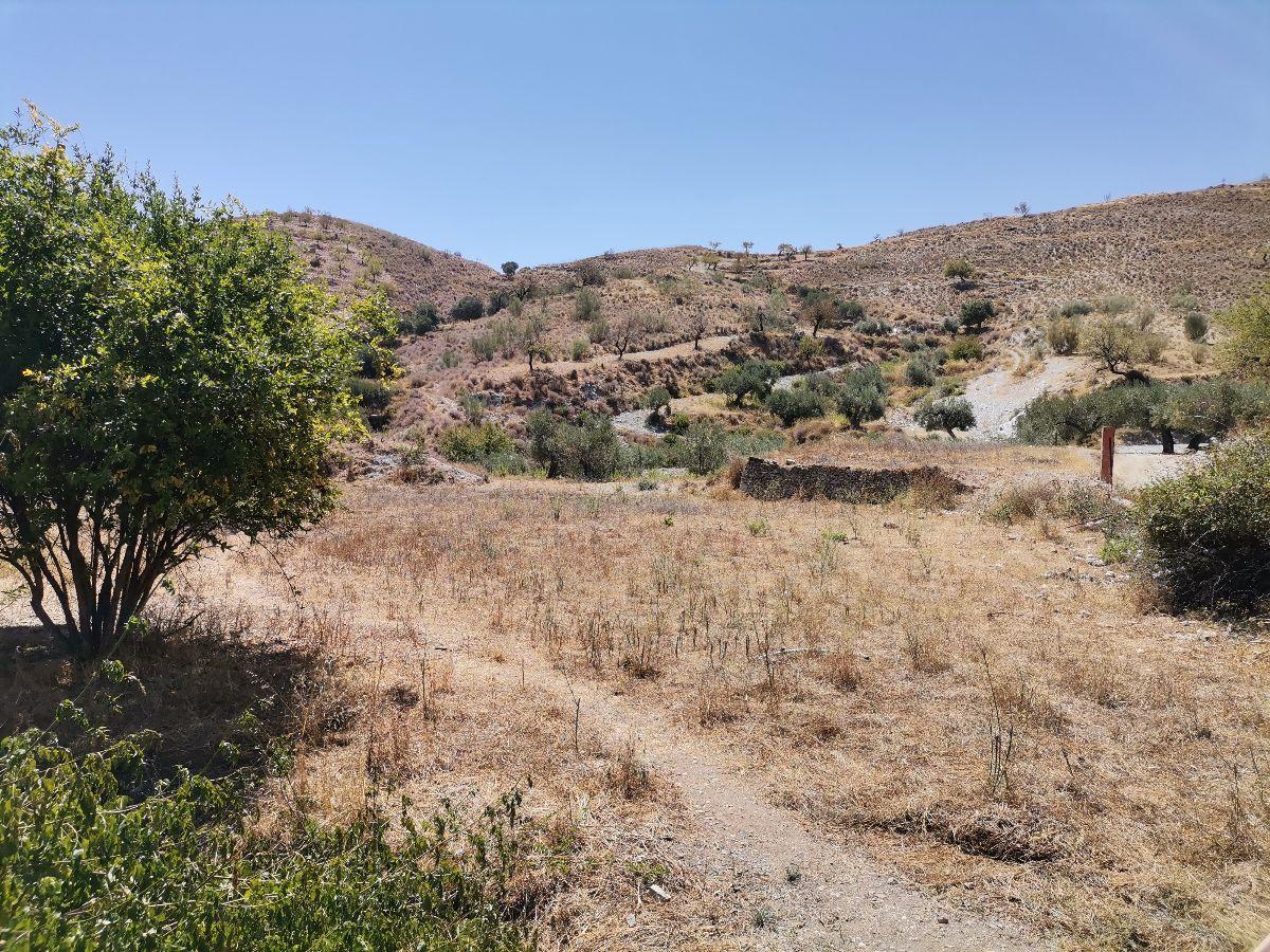 For sale of house in Lubrín