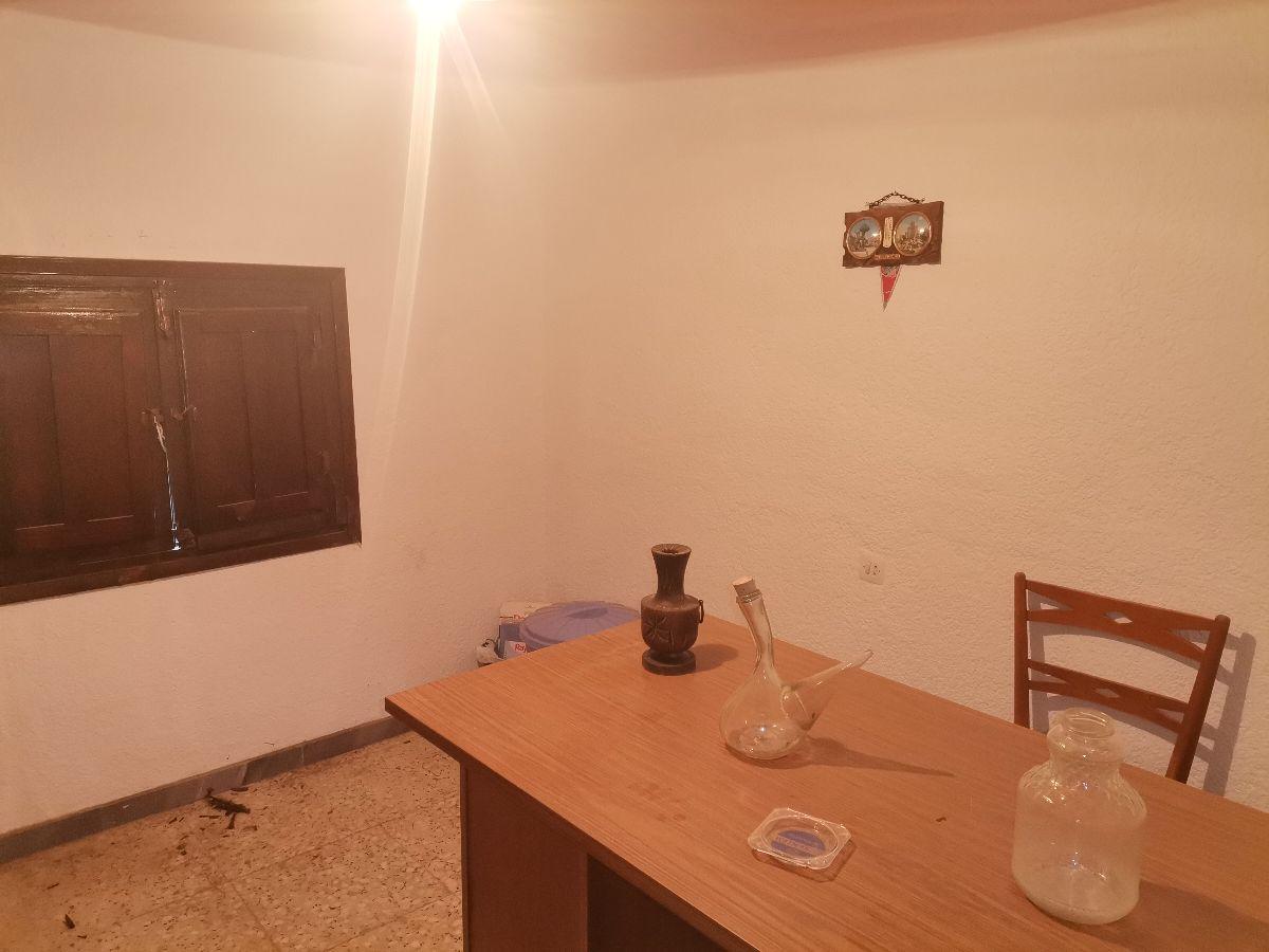 For sale of house in Urrácal