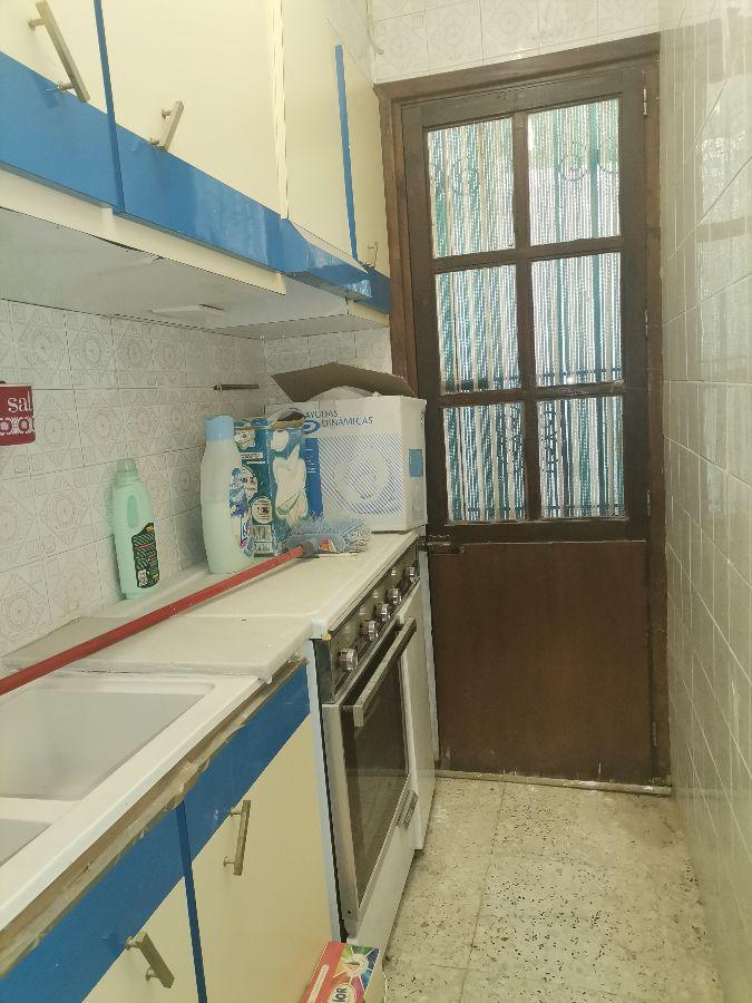 For sale of house in Urrácal