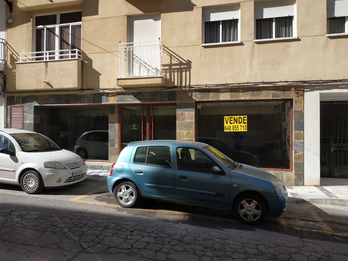 Venta de local comercial en Olula del Río