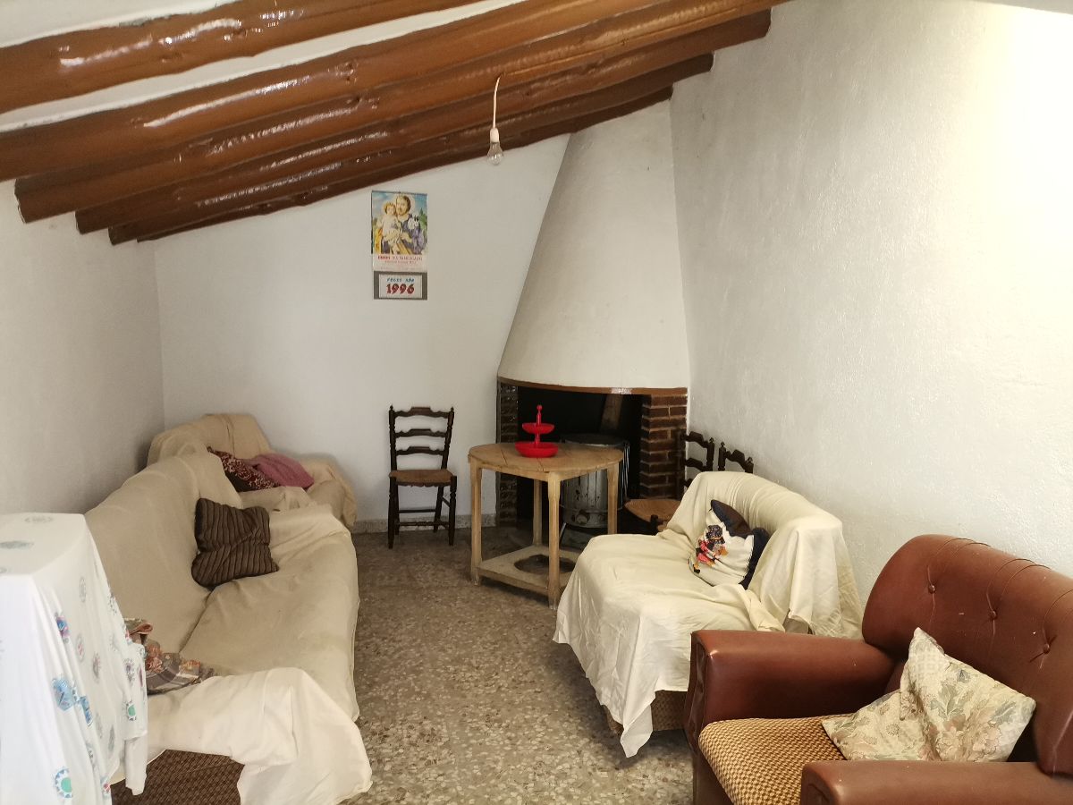 For sale of house in Oria