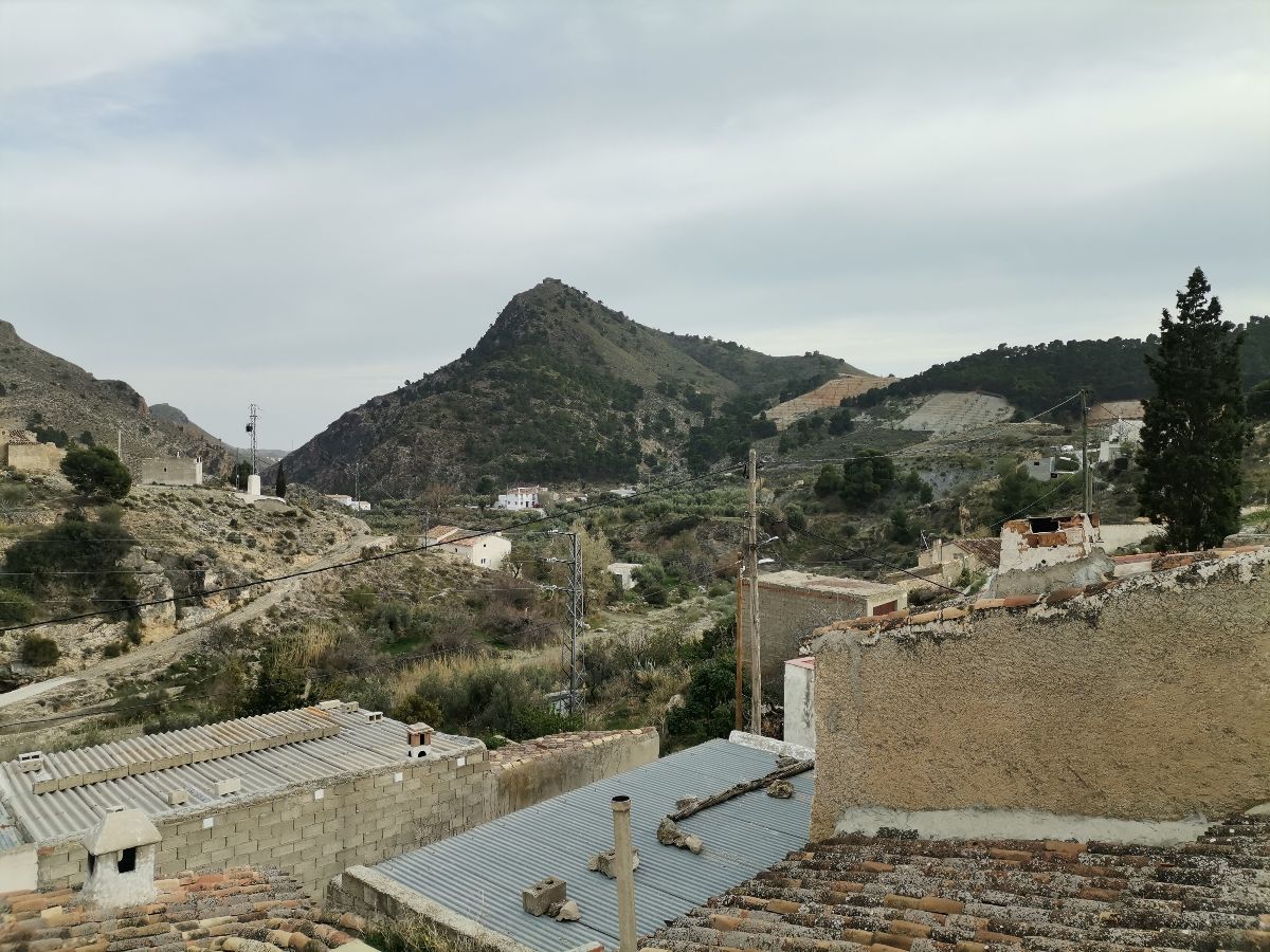 For sale of house in Oria