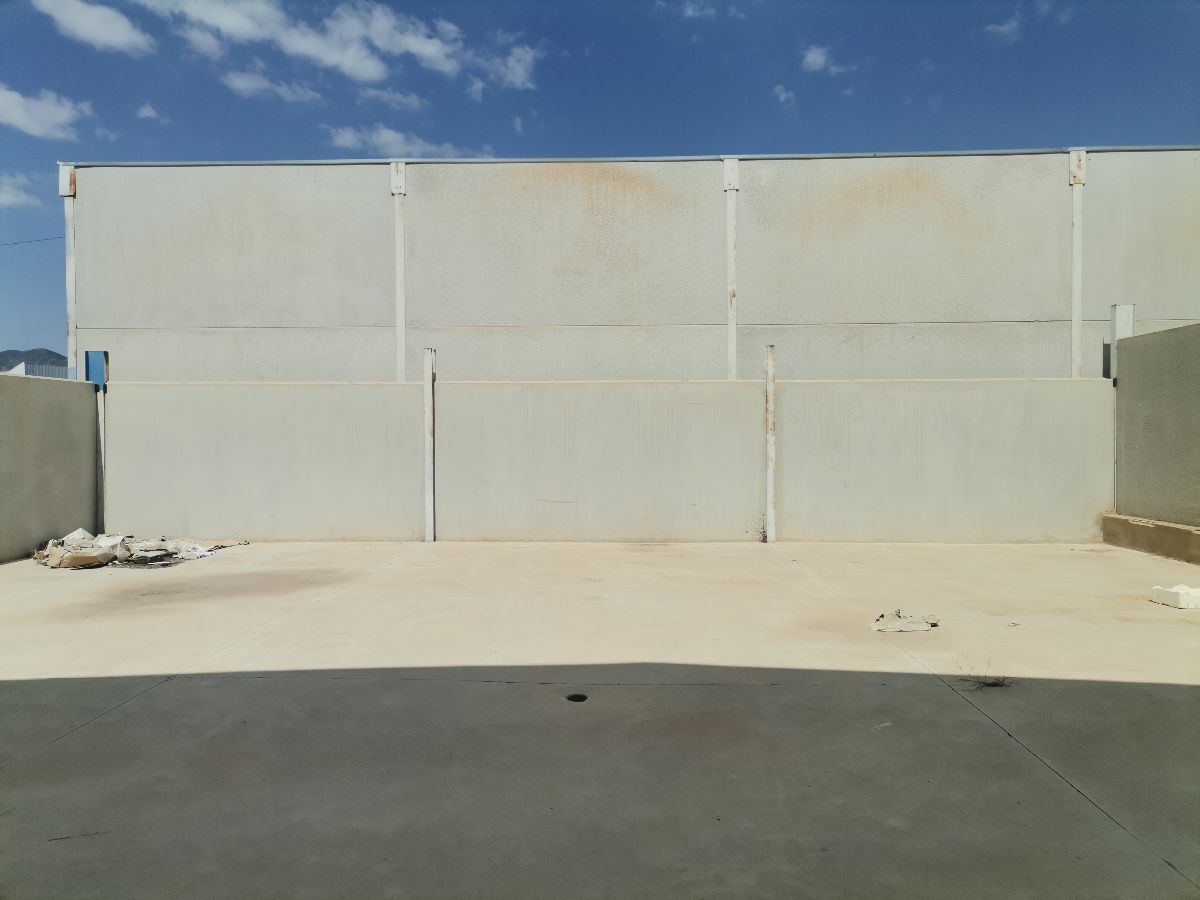 Venta de nave industrial en Cantoria