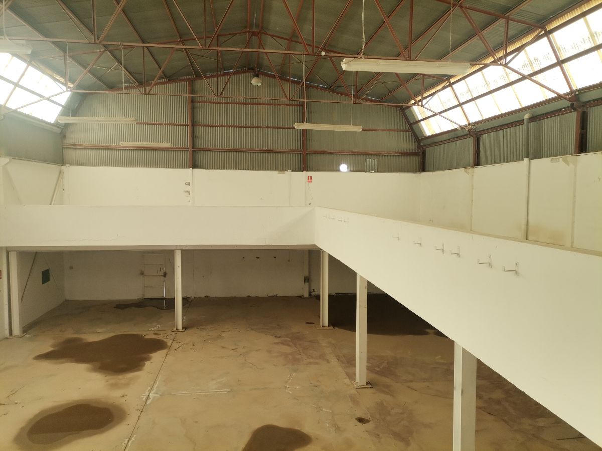 Venta de nave industrial en Olula del Río