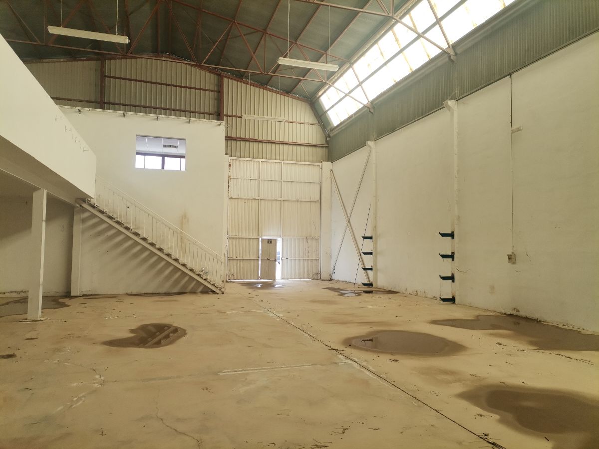 Venta de nave industrial en Olula del Río