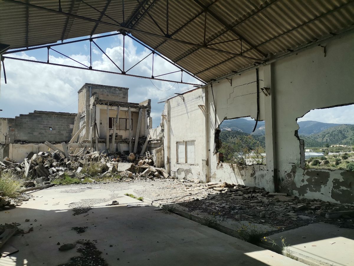 For sale of industrial plant/warehouse in Olula del Río