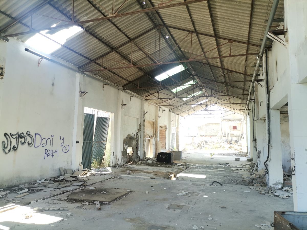 Venta de nave industrial en Olula del Río