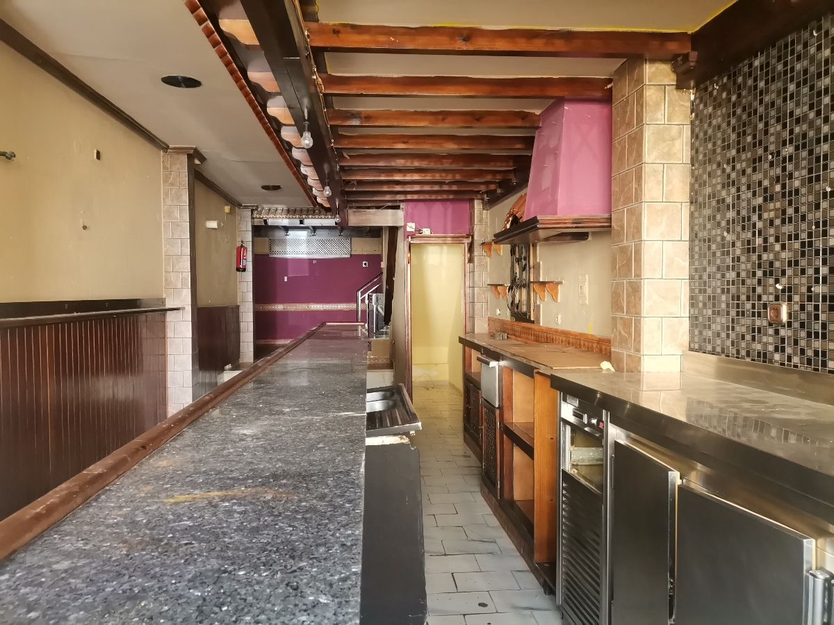 For sale of commercial in Fines