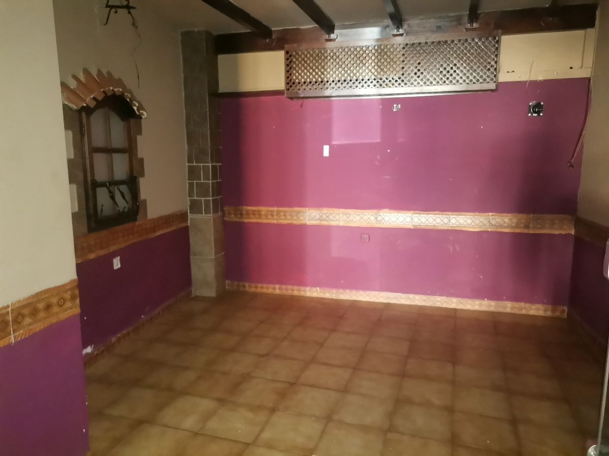 For sale of commercial in Fines