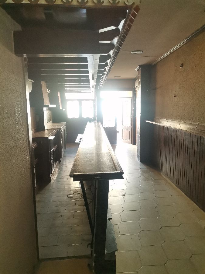For sale of commercial in Fines