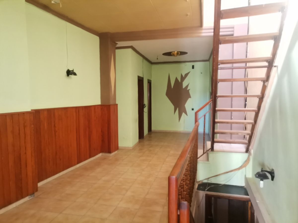 For sale of commercial in Fines