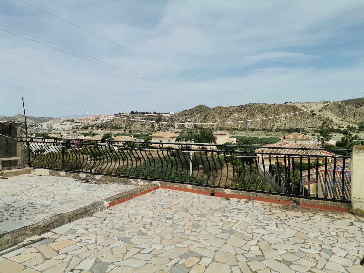 For sale of villa in Arboleas