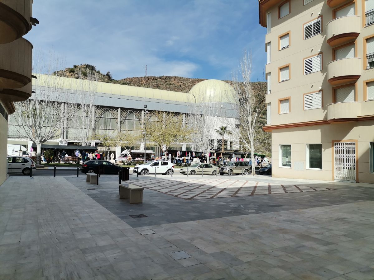 Venta de local comercial en Macael