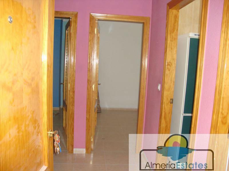For sale of flat in Macael