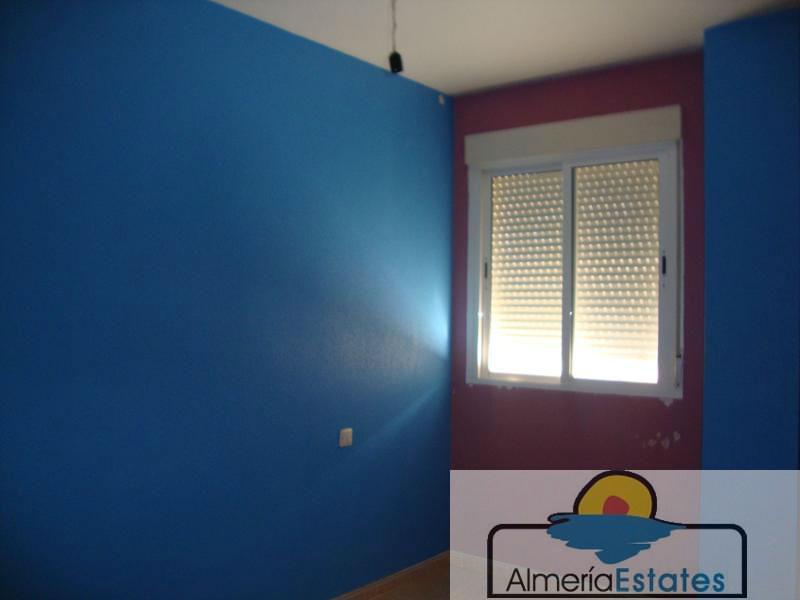 For sale of flat in Macael
