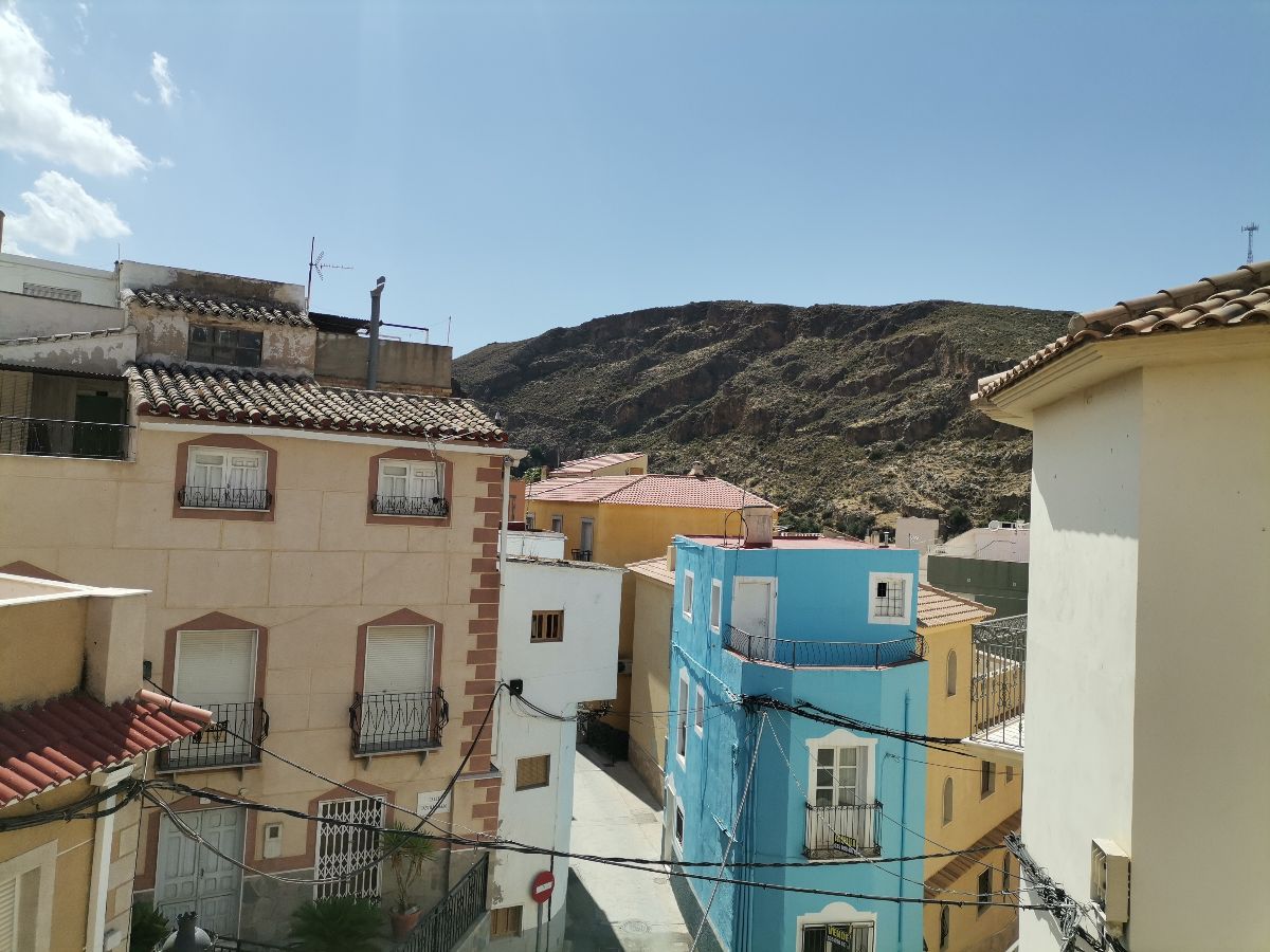 For rent of flat in Macael