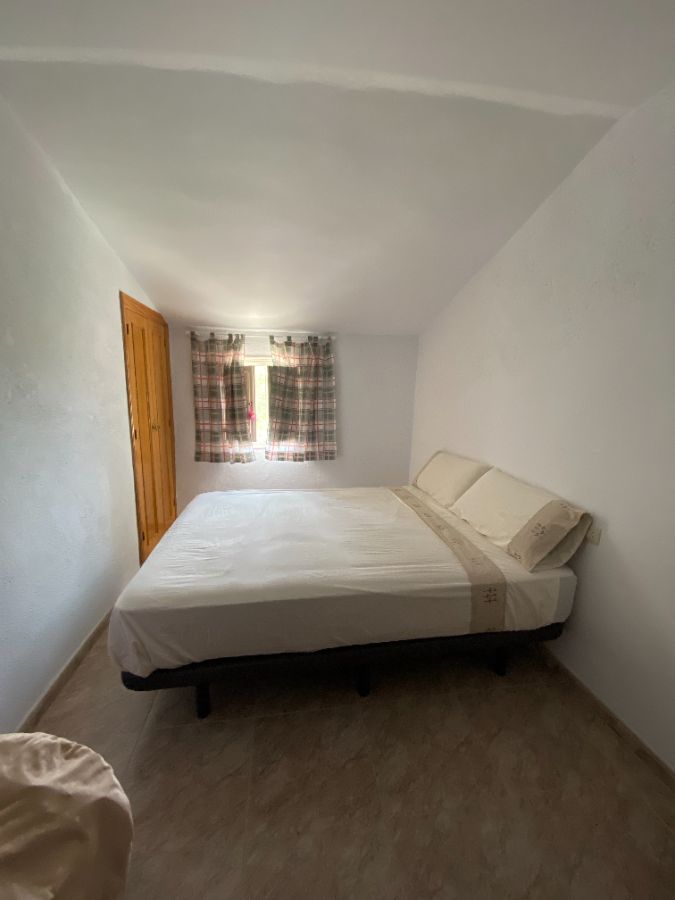For sale of house in Vélez-Blanco