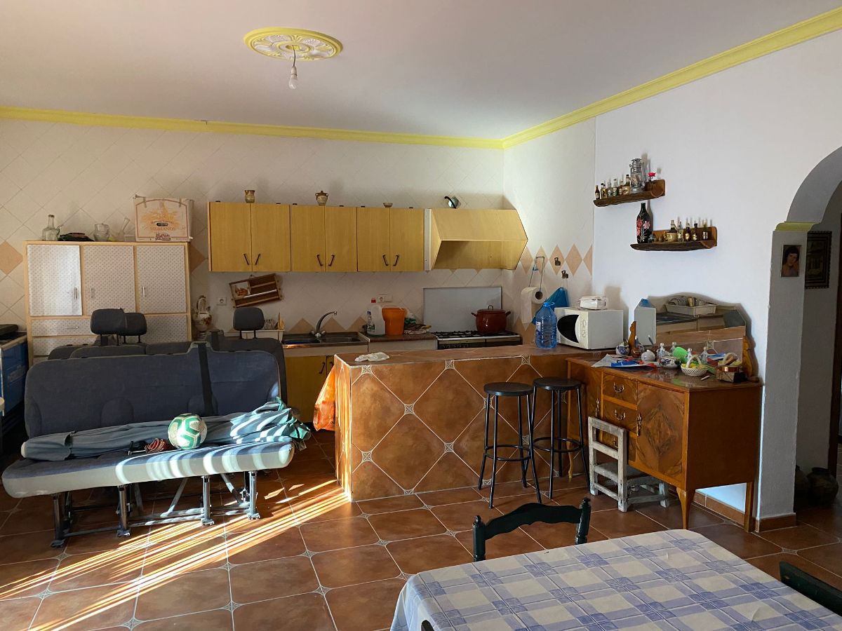 For sale of house in Vélez-Rubio