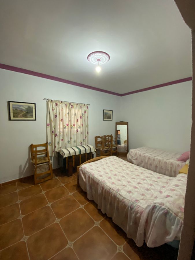 For sale of house in Vélez-Rubio