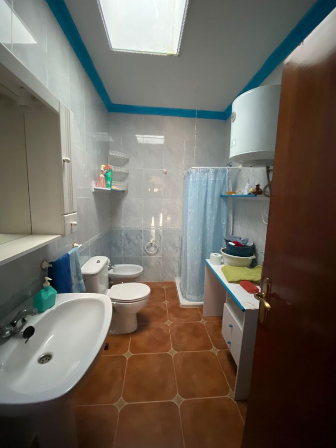 For sale of house in Vélez-Rubio