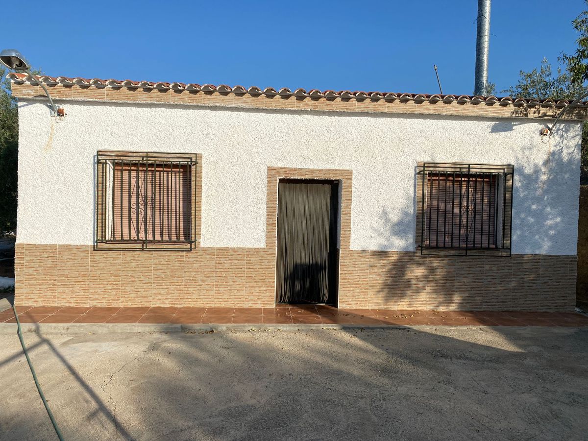For sale of house in Vélez-Rubio