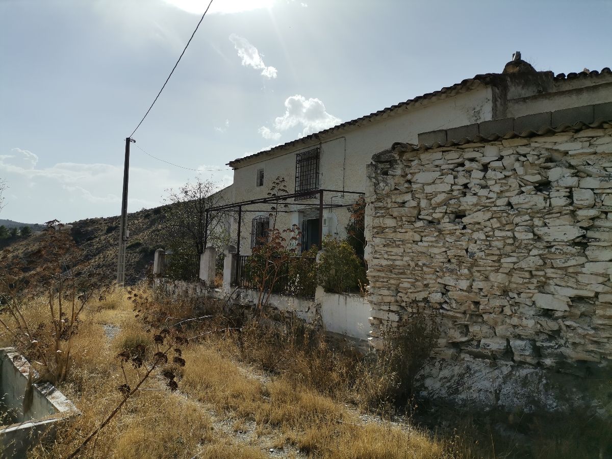 For sale of house in Taberno
