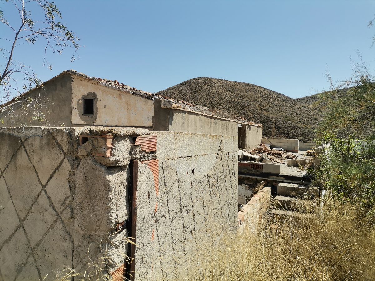 For sale of house in Albox