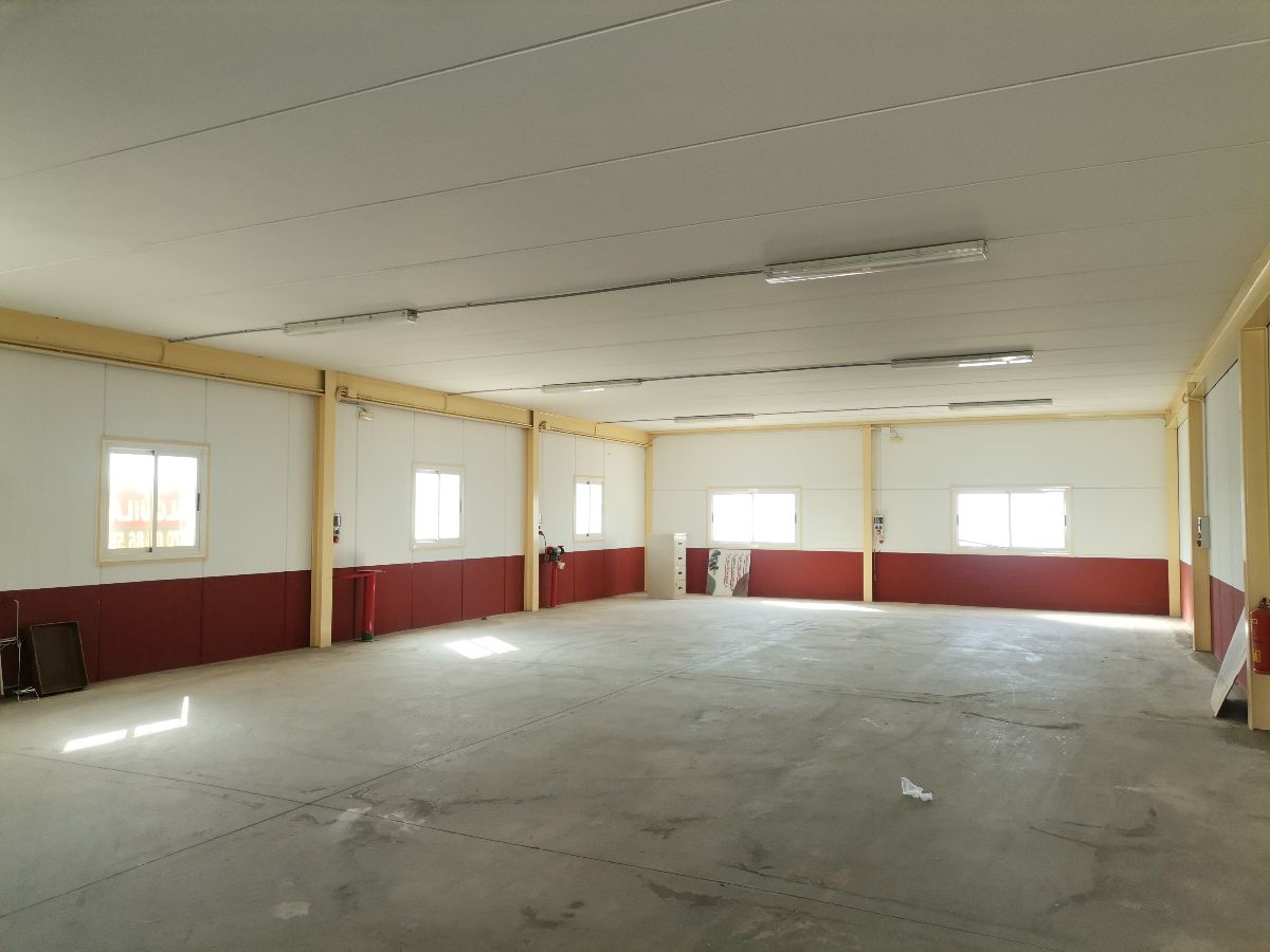 For sale of industrial plant/warehouse in Albox