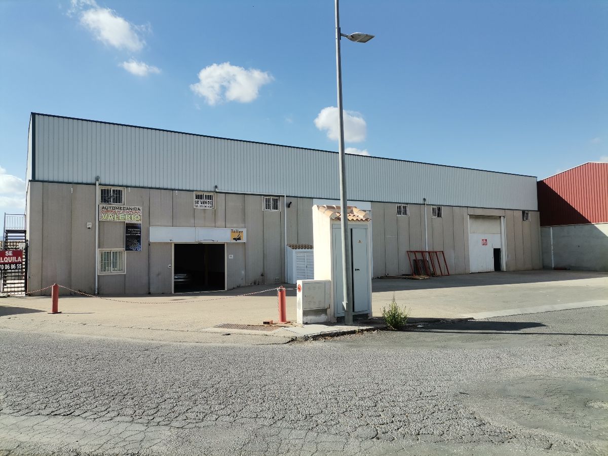 For sale of industrial plant/warehouse in Albox