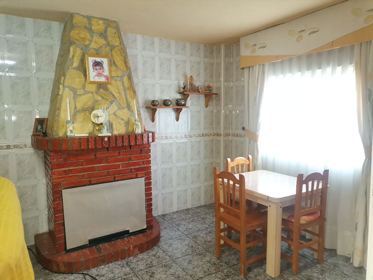 For sale of house in Zurgena