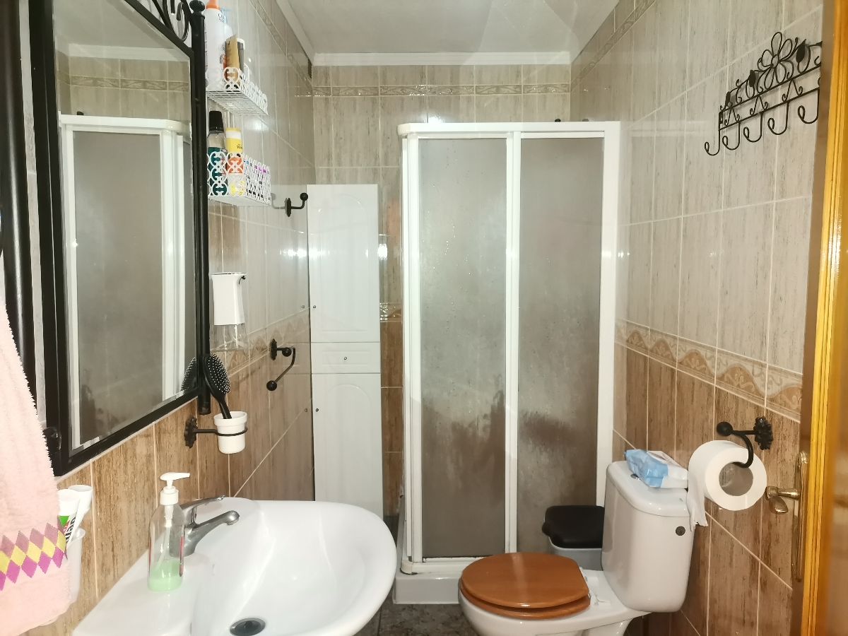 For sale of house in Zurgena