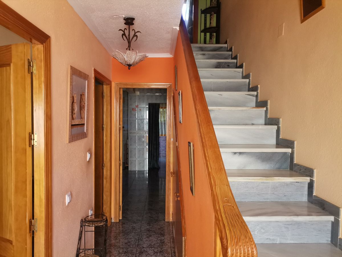 For sale of house in Zurgena