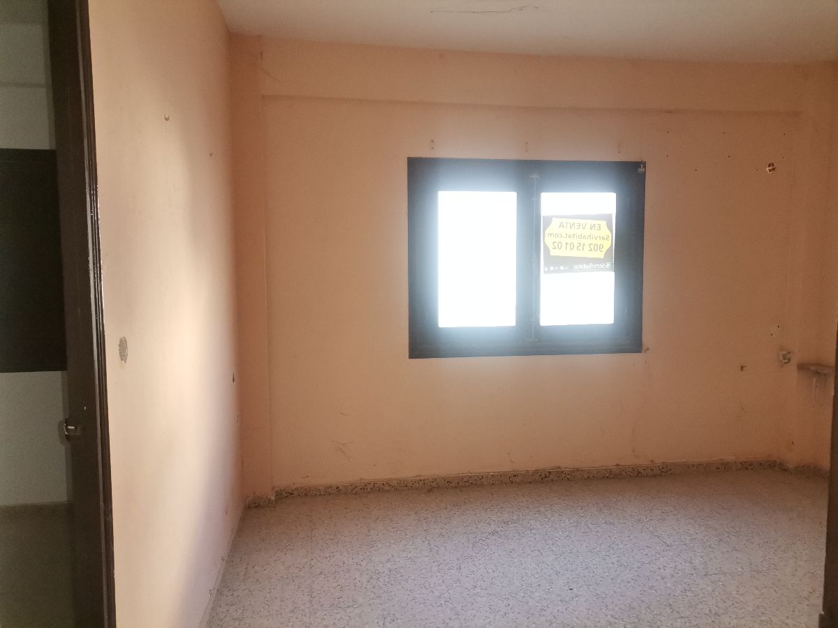 For sale of flat in Macael