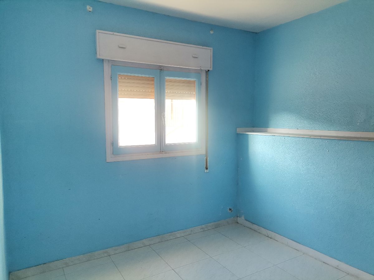 For sale of house in Macael