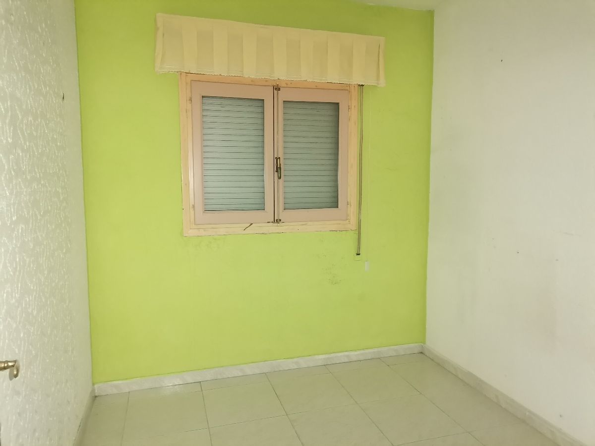 For sale of house in Macael