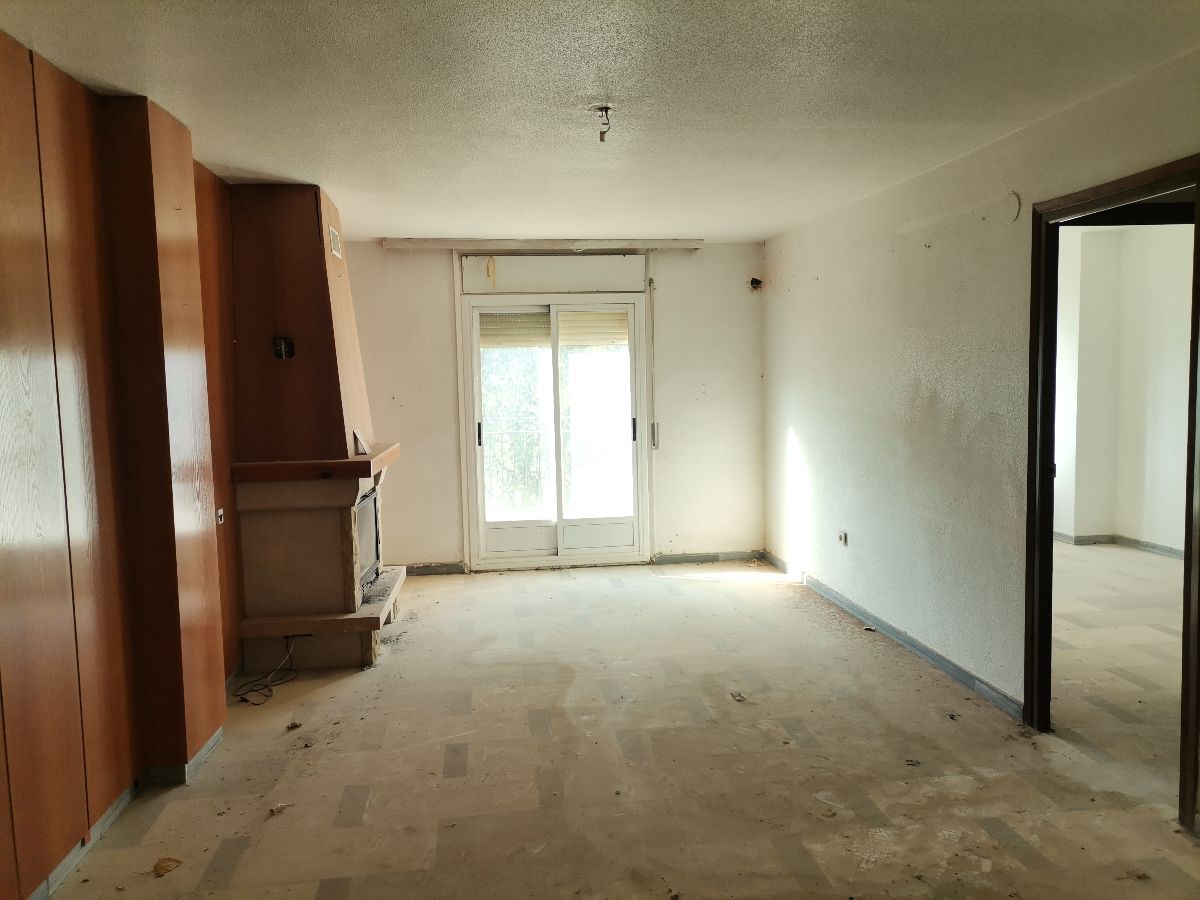 For sale of flat in Macael